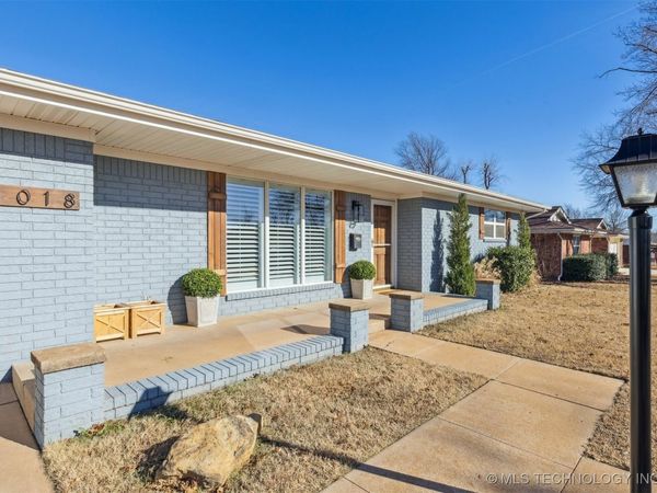 1018 E 12th Street, Cushing, OK 74023