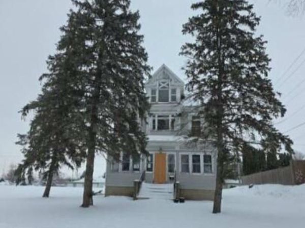 501 Forest Street, Kenyon, MN 55946