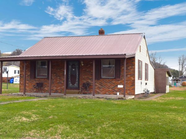 106 Garden Court, South Point, OH 45680