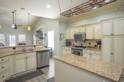 110 Winslow Lane photo 4