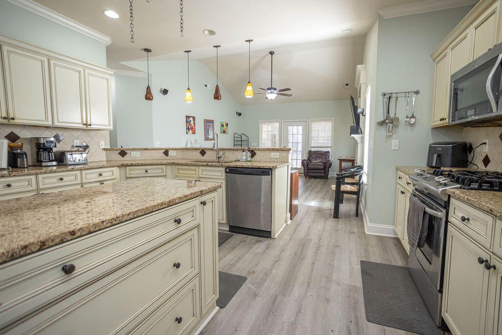 110 Winslow Lane Photo 4