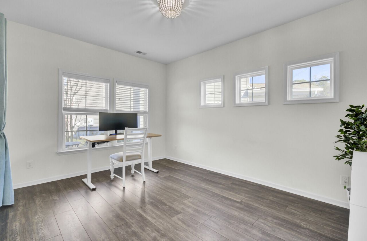 1981 Wild Indigo Way Photo 12