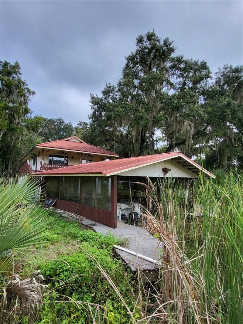 2377 NW 34th Place, Lake Panasoffkee, FL 33538 Photo