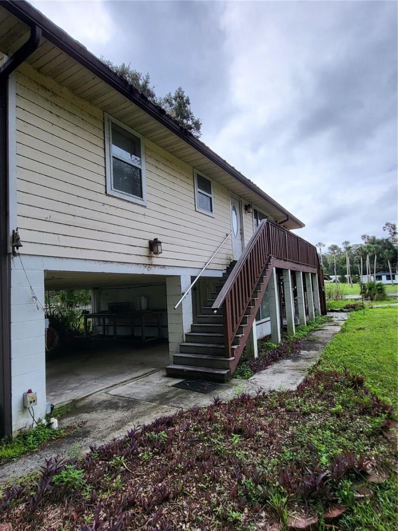 2377 NW 34th Place, Lake Panasoffkee, FL 33538 Photo