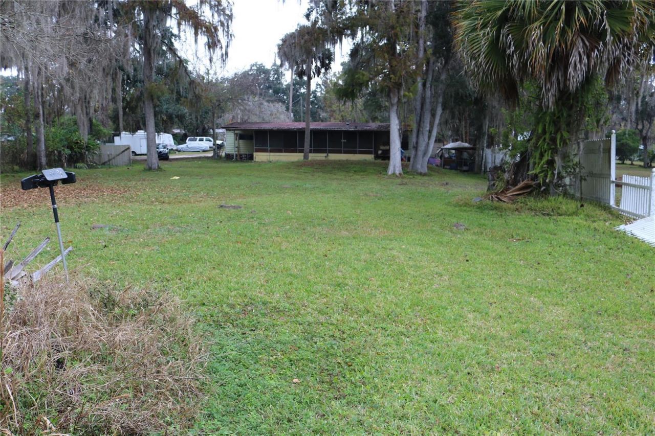 2377 NW 34th Place, Lake Panasoffkee, FL 33538 Photo