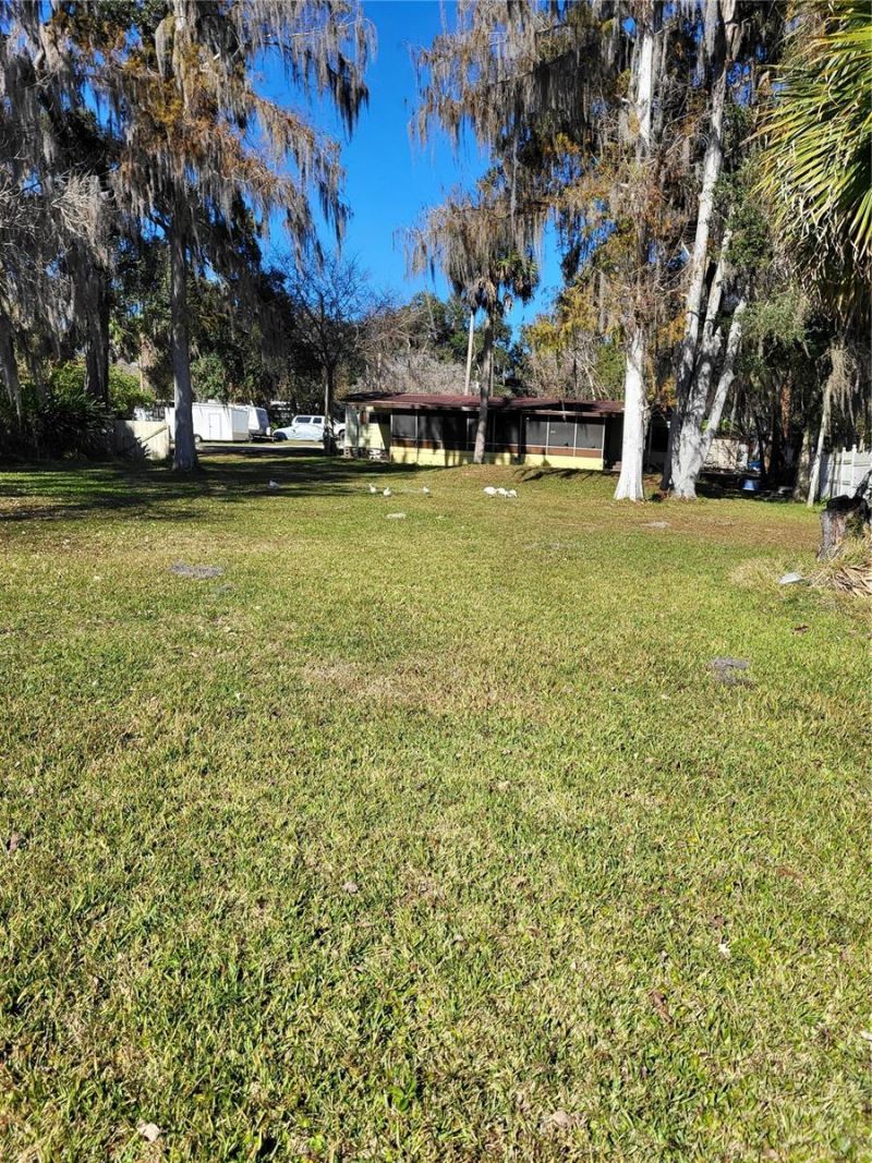 2377 NW 34th Place, Lake Panasoffkee, FL 33538 Photo