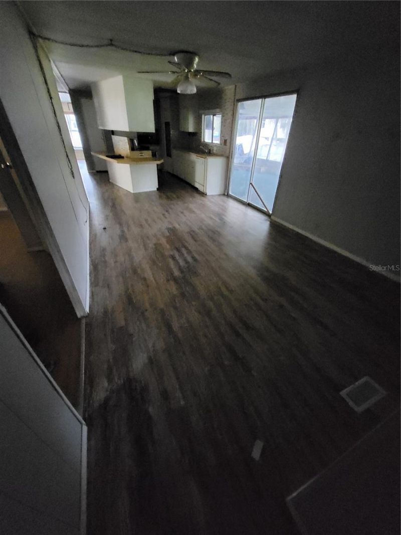 2377 NW 34th Place, Lake Panasoffkee, FL 33538 Photo