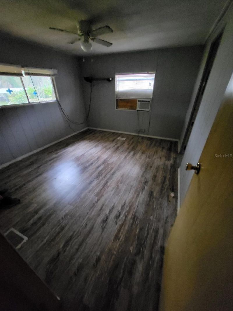 2377 NW 34th Place, Lake Panasoffkee, FL 33538 Photo