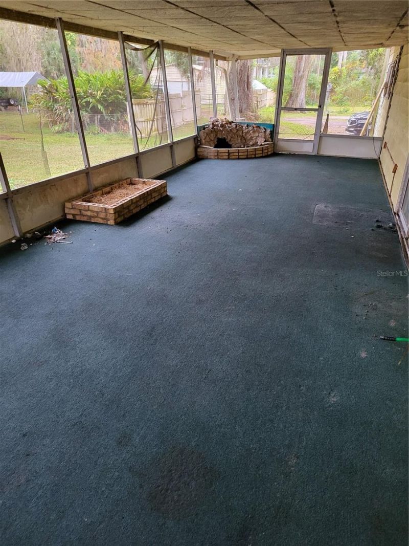 2377 NW 34th Place, Lake Panasoffkee, FL 33538 Photo