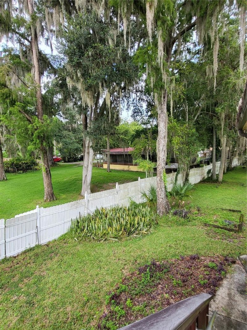 2377 NW 34th Place, Lake Panasoffkee, FL 33538 Photo