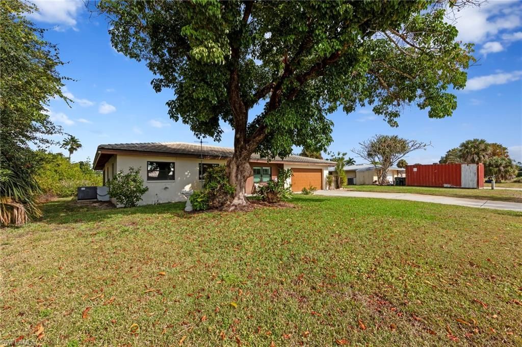1013 Averly St, Fort Myers, FL 33919 Photo