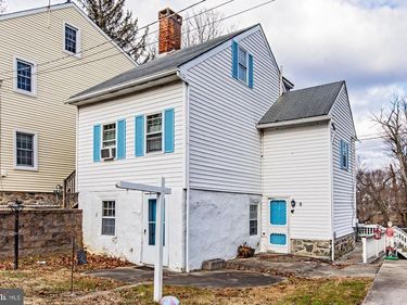 8 WATER STREET, ALLOWAY, NJ 08001