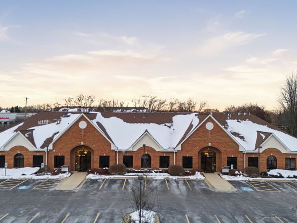 6475 Washington Street, Gurnee, IL 60031