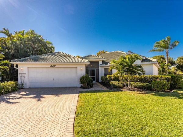 229 ISLAMORADA BOULEVARD, PUNTA GORDA, FL 33955