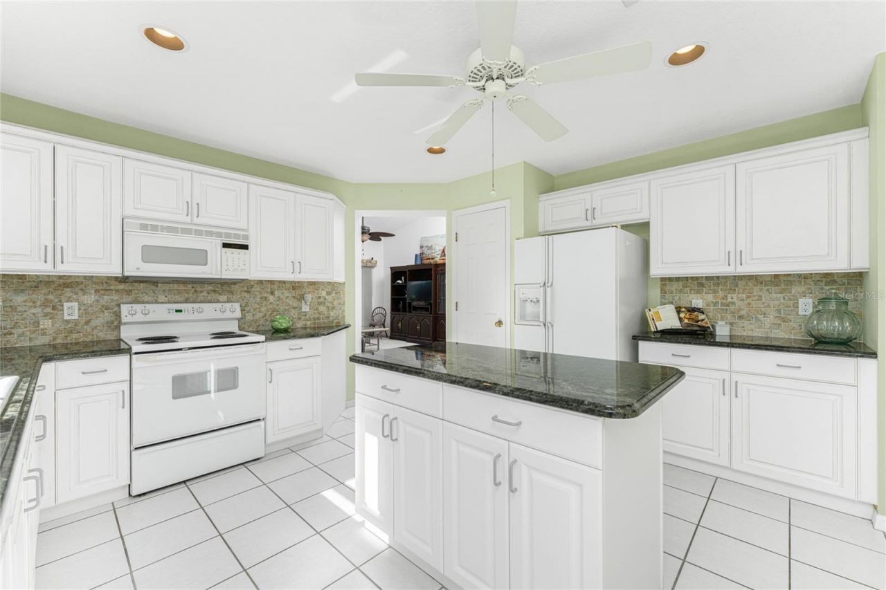 229 Islamorada Boulevard, Punta Gorda, FL 33955 Photo