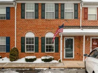 10 CHESTERWOOD CIRCLE, READING, PA 19607