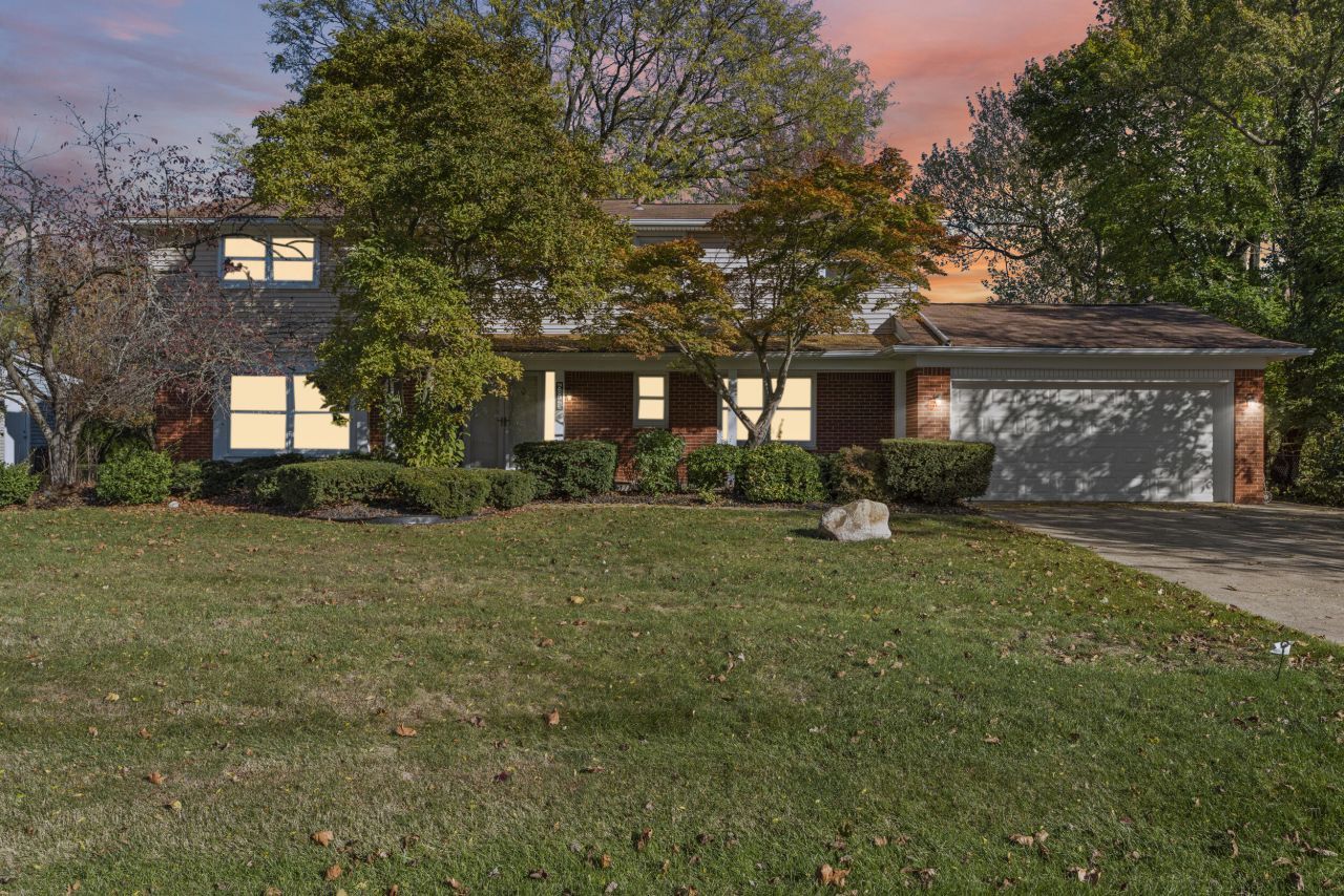 6843 Leslee Crest Drive, West Bloomfield, MI 48322 Main Photo