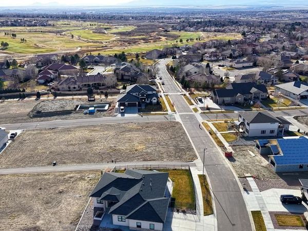 4803 Desert Candle Dr, Pueblo, CO 81001