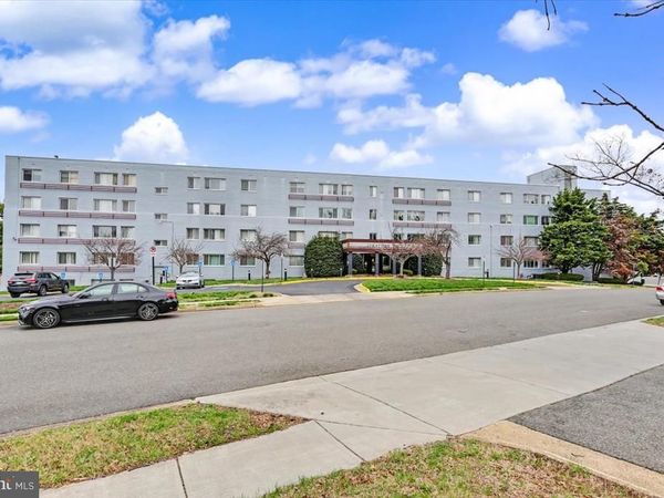 3601 5TH STREET S, Unit 203, ARLINGTON, VA 22204