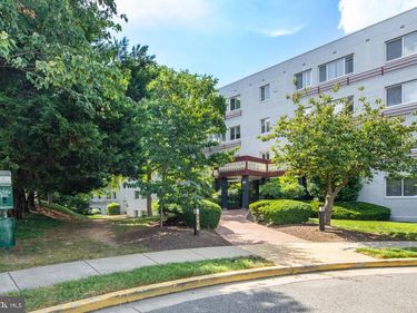 3601 5TH STREET S, Unit 203, ARLINGTON, VA 22204