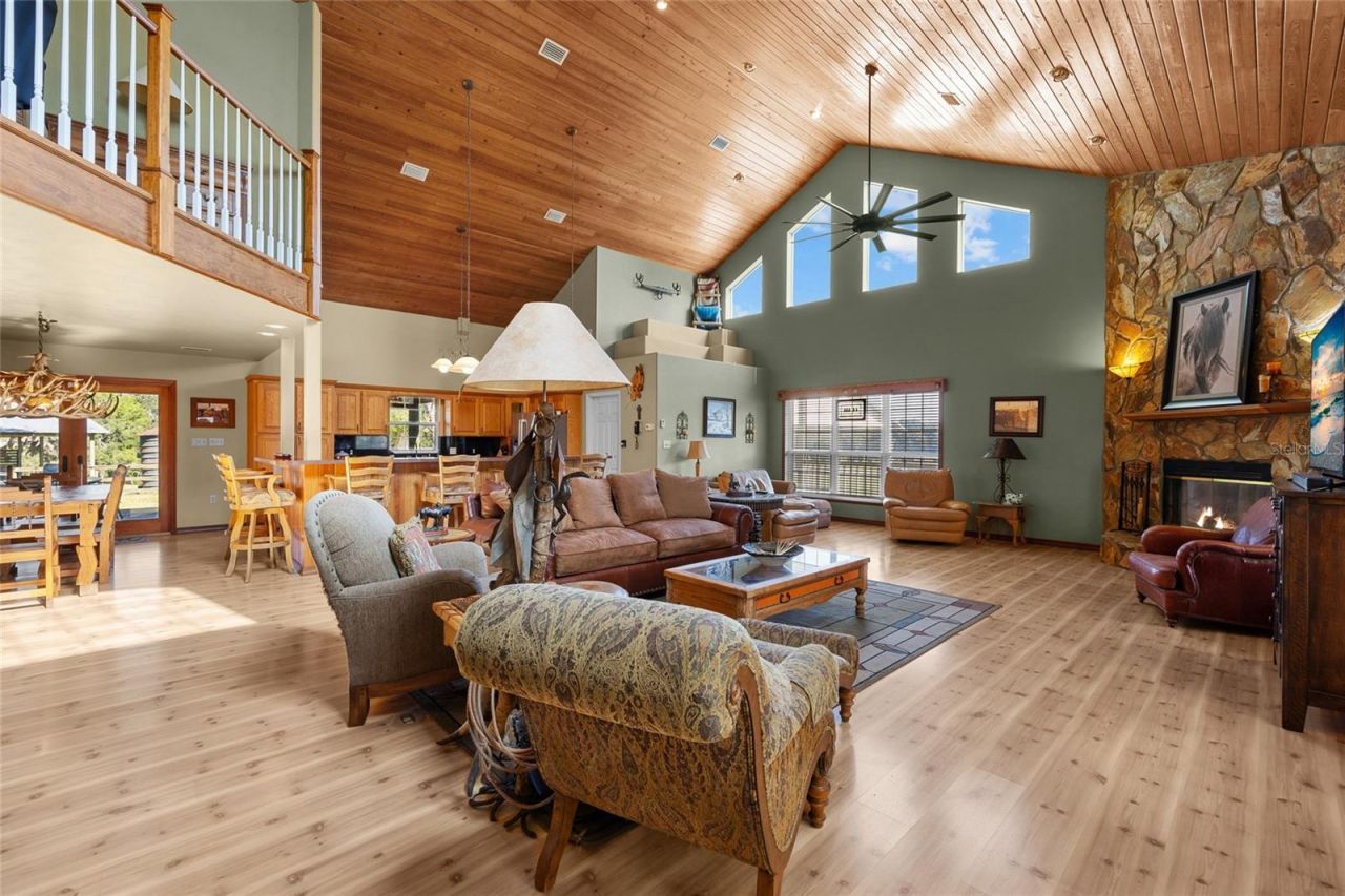 6109 SW Elim Church Road, Fort White, FL 32038 Photo