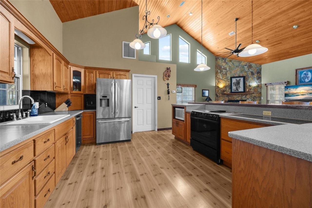 6109 SW Elim Church Road, Fort White, FL 32038 Photo