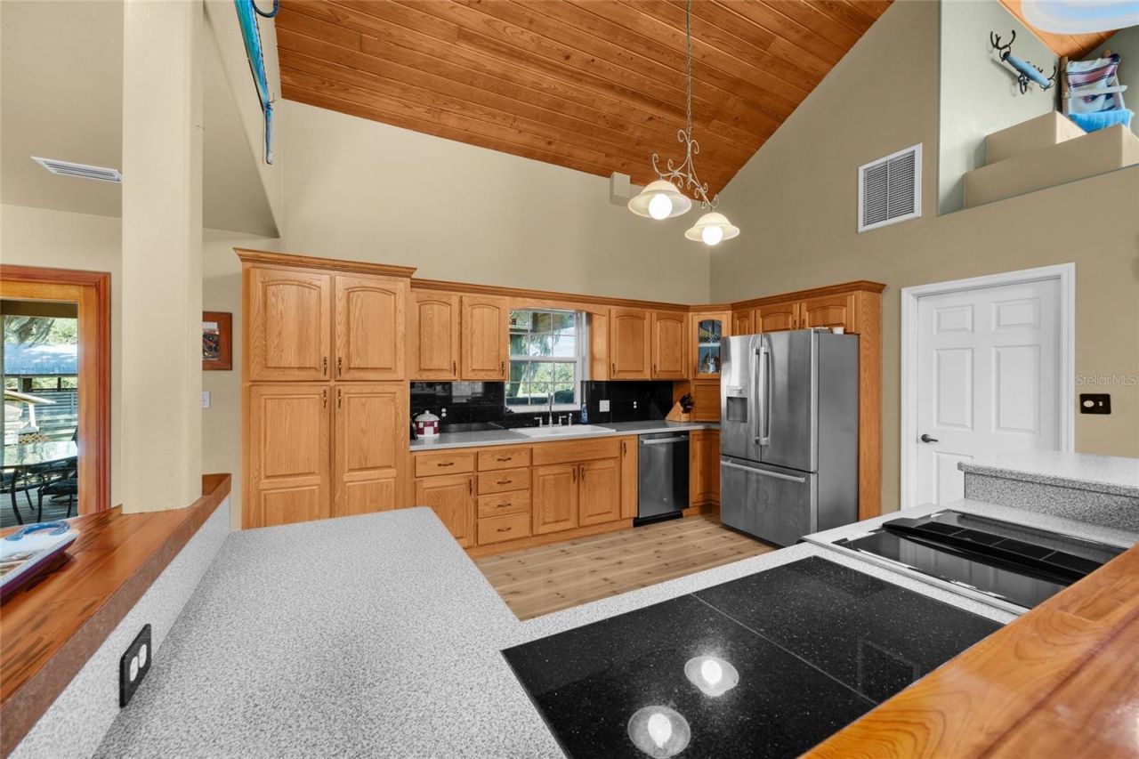 6109 SW Elim Church Road, Fort White, FL 32038 Photo