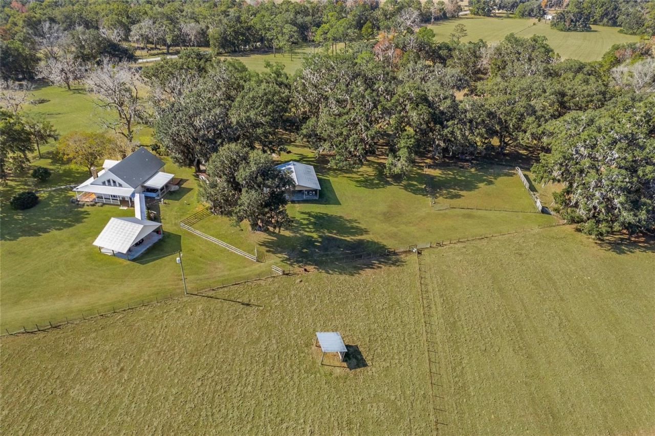 6109 SW Elim Church Road, Fort White, FL 32038 Photo