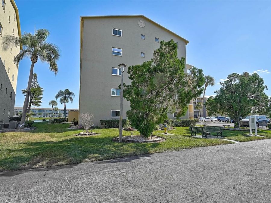 Property Image 31