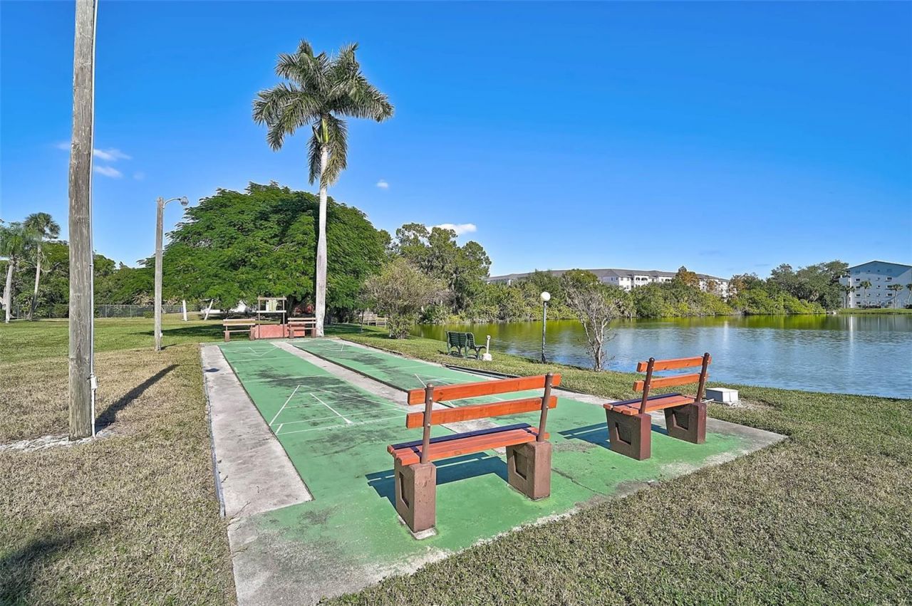 3585 Lake Bayshore Drive, Unit J-301, Bradenton, FL 34205 Photo