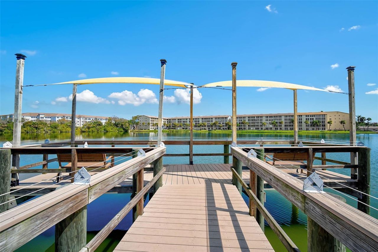 3585 Lake Bayshore Drive, Unit J-301, Bradenton, FL 34205 Photo