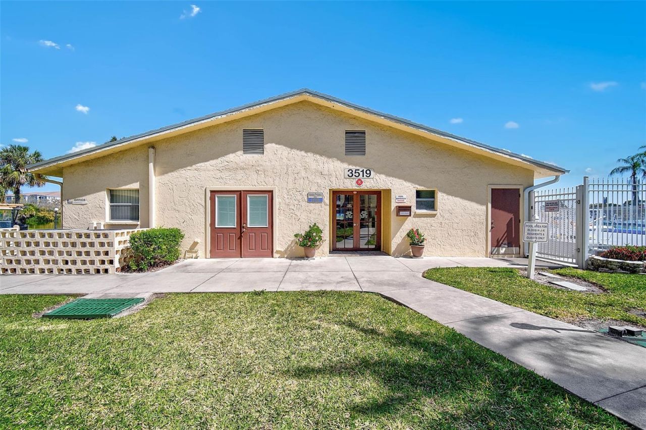 3585 Lake Bayshore Drive, Unit J-301, Bradenton, FL 34205 Photo