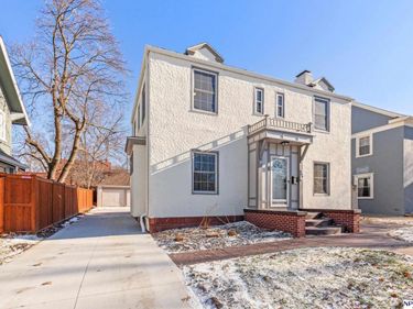 309 S 52nd Street, Omaha, NE 68132