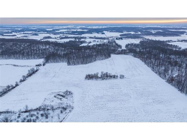 1525 6 1/2 Avenue, Hillsdale, WI 54733