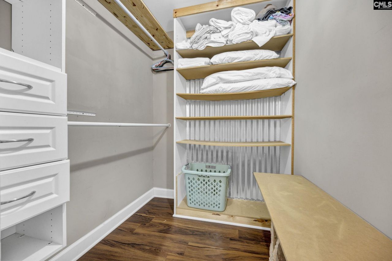 226 Edgewater Lane  Photo 21