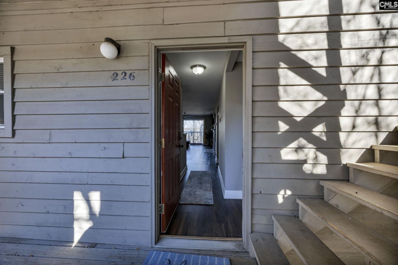 226 Edgewater Lane  Photo 30