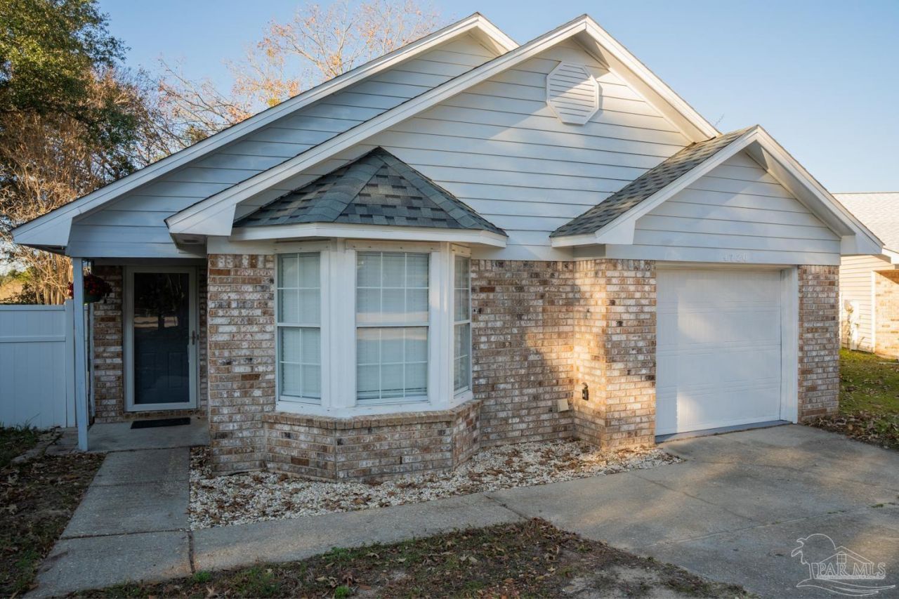 4720 Northpointe Ct, Pensacola, FL 32514 Main Photo