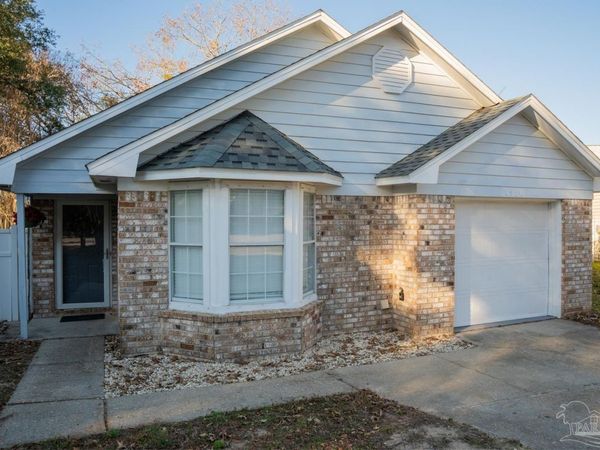 4720 Northpointe Ct, Pensacola, FL 32514