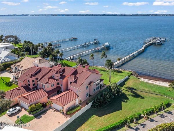 254 Seaview Street, Unit B, Melbourne Beach, FL 32951
