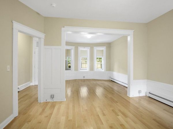 2253 Tiebout Avenue , Bronx, NY 10457