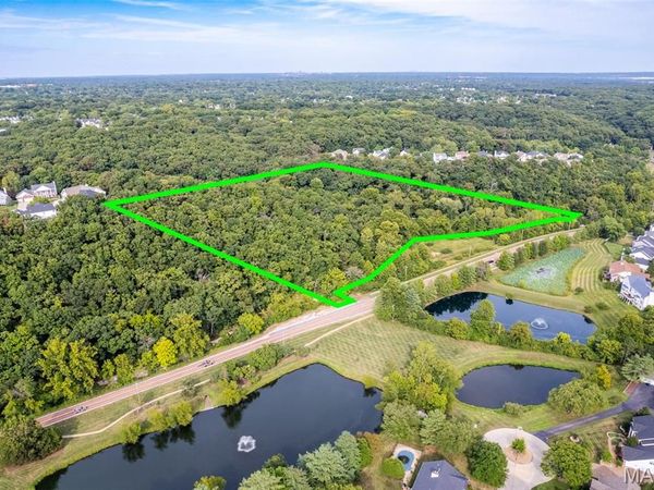 1110 Kiefer Creek Road, Ballwin, MO 63021