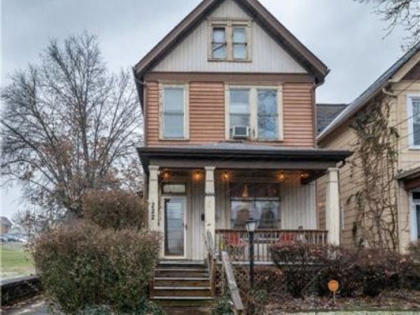 222 N 2nd St, Jeannette, PA 15644