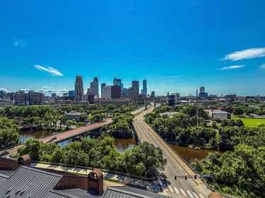 110 1st Avenue NE, Unit 1006, Minneapolis, MN 55413