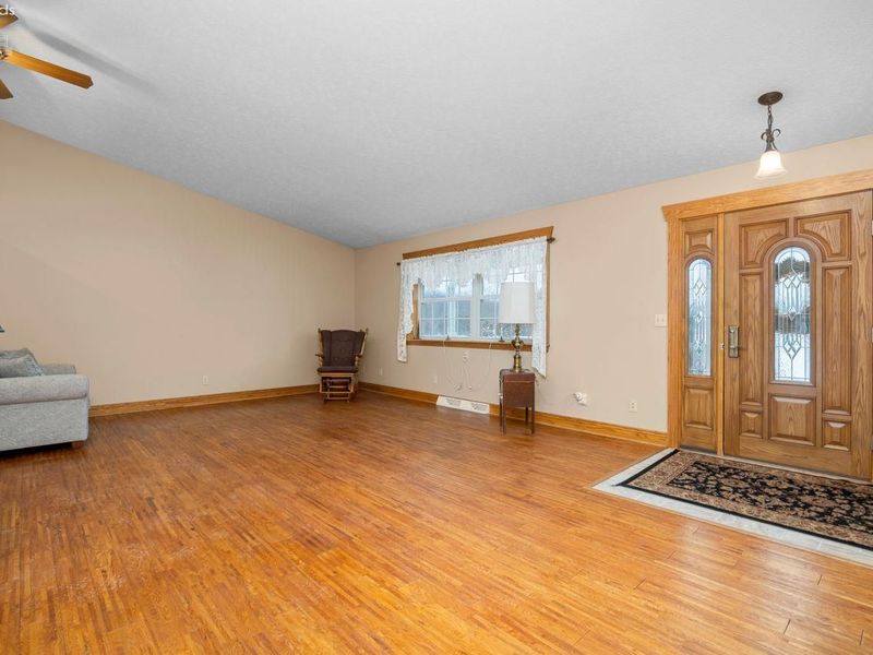 2445 State Route 61, Willard, OH 44890 Photo 15