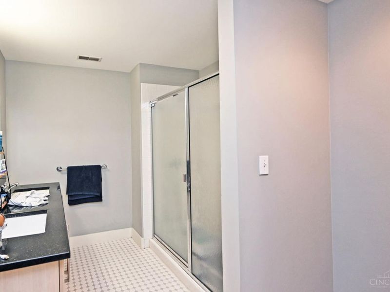 15 W Fourth Street, Unit 406, Cincinnati, OH 45202 Photo 26