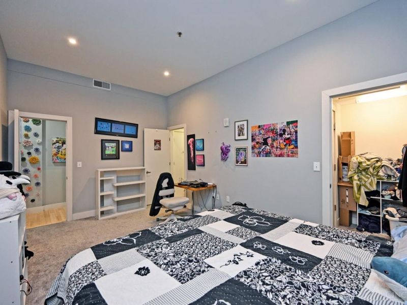 15 W Fourth Street, Unit 406, Cincinnati, OH 45202 Photo 30