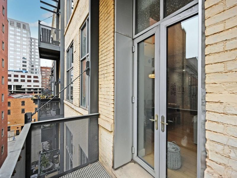 15 W Fourth Street, Unit 406, Cincinnati, OH 45202 Photo 38