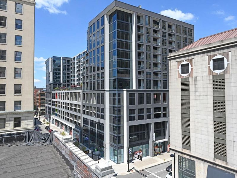 15 W Fourth Street, Unit 406, Cincinnati, OH 45202 Photo 48