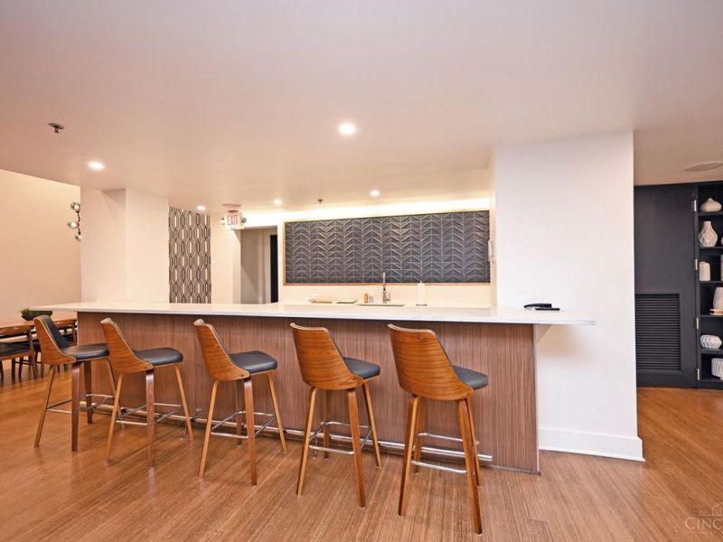 15 W Fourth Street, Unit 406, Cincinnati, OH 45202 Photo 53