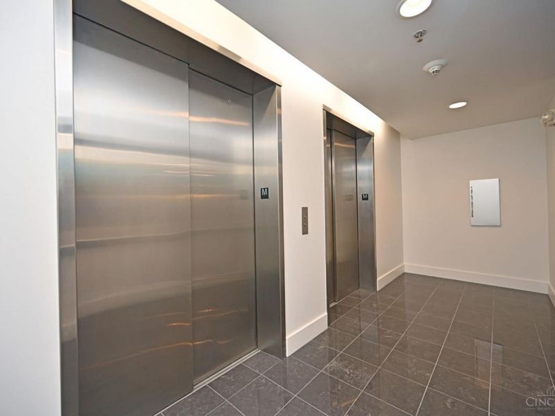 15 W Fourth Street, Unit 406, Cincinnati, OH 45202 Photo 8